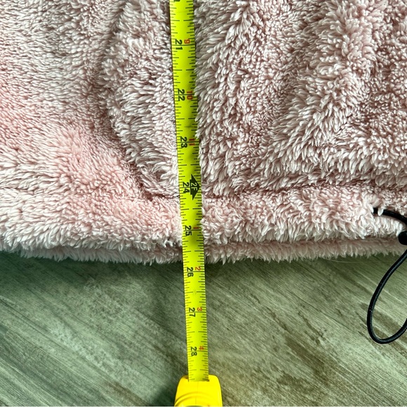 VS PINK Plush Half Zip Pullover - Picture 5 of 7